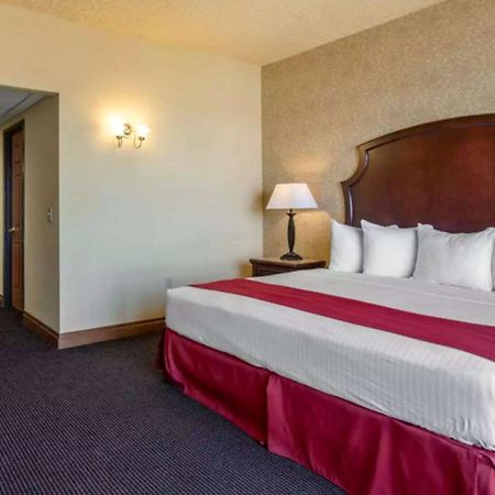 Shoreline Inn & Conference Center, Ascend Hotel Collection Muskegon Eksteriør bilde