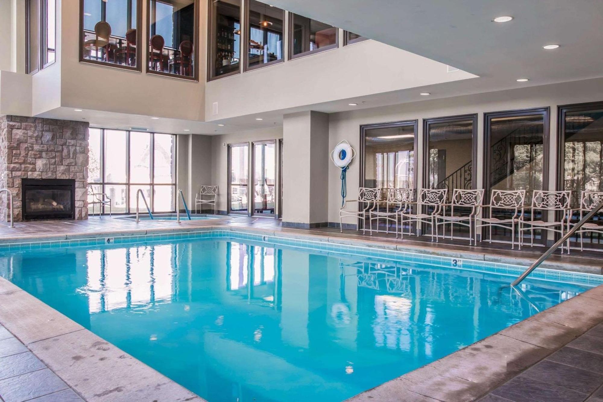 Shoreline Inn & Conference Center, Ascend Hotel Collection Muskegon Eksteriør bilde