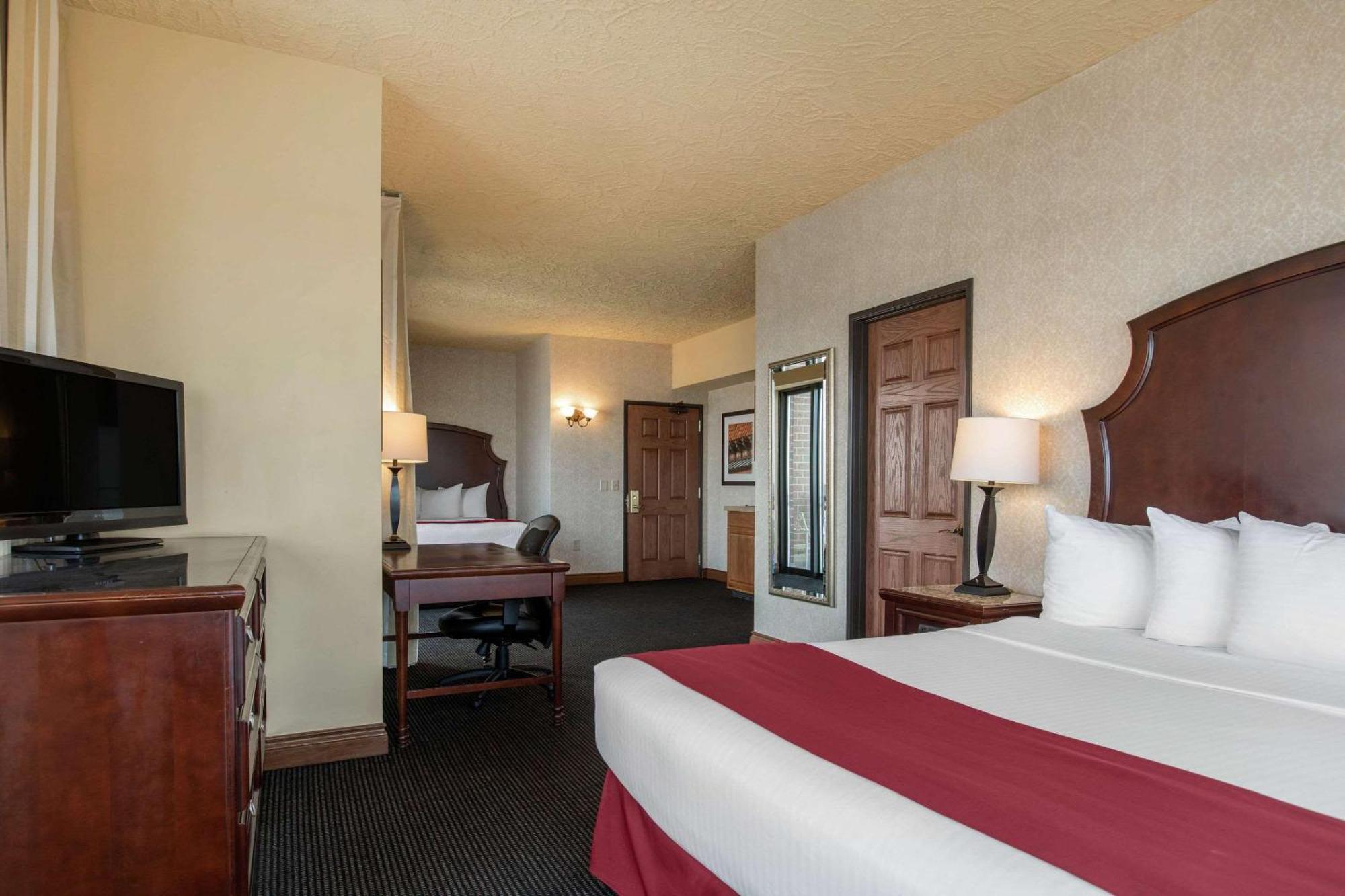 Shoreline Inn & Conference Center, Ascend Hotel Collection Muskegon Eksteriør bilde