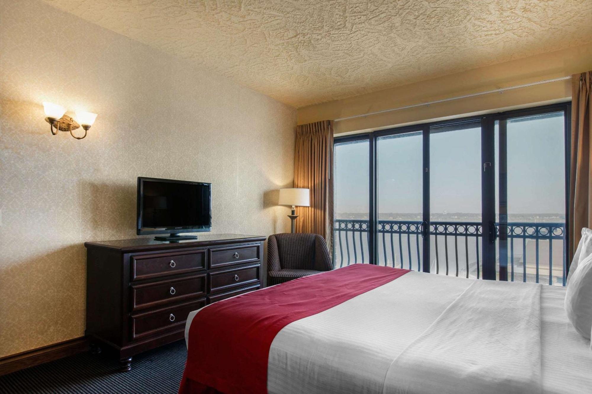 Shoreline Inn & Conference Center, Ascend Hotel Collection Muskegon Eksteriør bilde